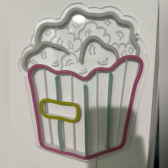 Popcorn Shaped Neon Sign Night Light USB Wall Hanging LED Decor Lamp - Picture 5 of 8